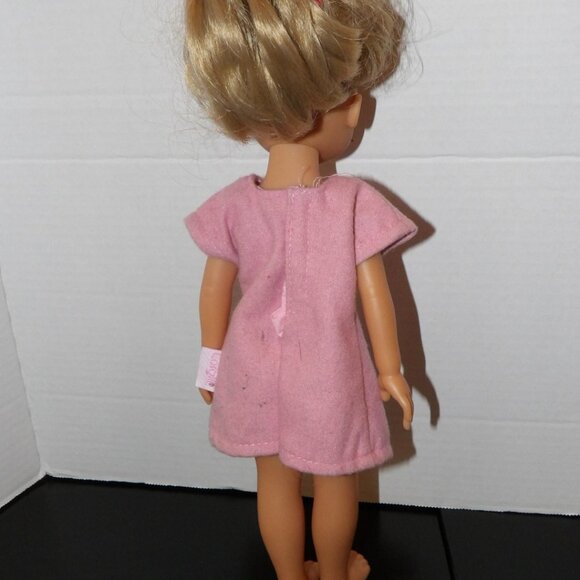 Corolle Les Chéries Camille Doll and Clothes - Picture 5 of 11